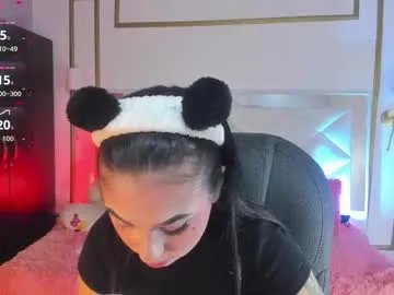 venus_blis — GOAL: spank ass x 5 [29 tokens remaining] Welcome to my room! #footjob #flexible #yoga #leggings #fit