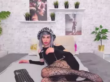 Offline vivianmiller_ on Chaturbate