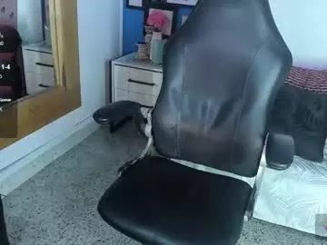 vladhellsing4 on Chaturbate