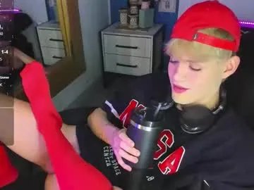 vladhellsing4 on Chaturbate