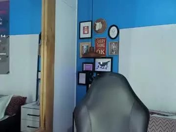 vladhellsing4 on Chaturbate