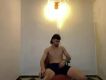 wat___sapbody on Chaturbate