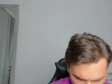 Offline xx_raul_xx_ on Chaturbate