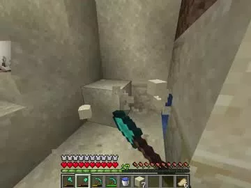 Offline y_sticky on Chaturbate