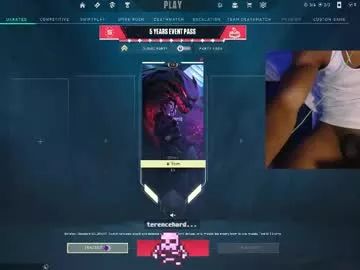 Offline y_sticky on Chaturbate