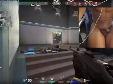 Offline y_sticky on Chaturbate