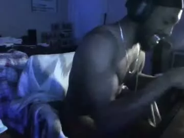 Offline y_sticky on Chaturbate