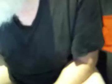 Freechat yellowsnakes on Chaturbate