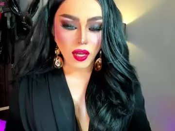 yourfiercemistress on Chaturbate