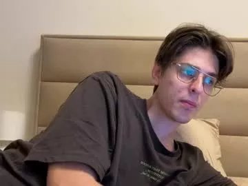 yourhotchristian on Chaturbate