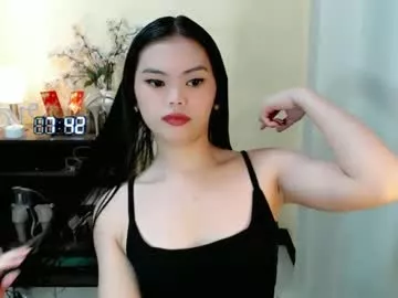 Offline yourlovelytranspinay on Chaturbate