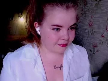 yumm_lolly on Chaturbate