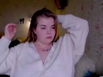 yumm_lolly on Chaturbate