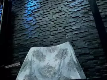 Offline yy_david_yy on Chaturbate