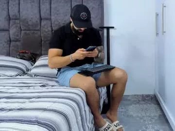 zack_froone on Chaturbate