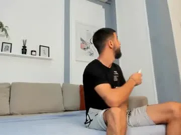 Offline zeyn_edwards on Chaturbate