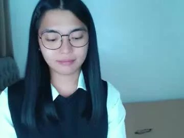 zhaviahale on Chaturbate