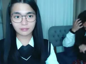 zhaviahale on Chaturbate