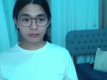 zhaviahale on Chaturbate