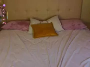 zlata__fox on Chaturbate