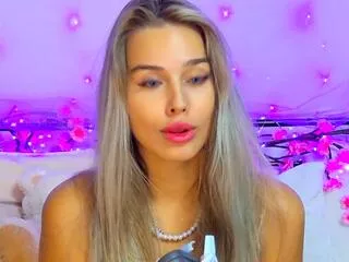 Freechat nikki_alman on Flirt4Free