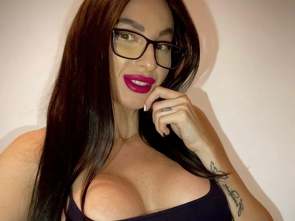 Offline AlyssaSpicy on Streamate