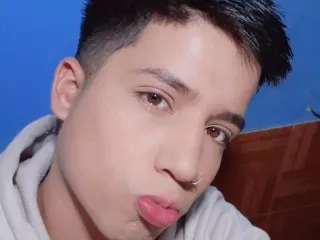 Offline rahiancopper on Streamate