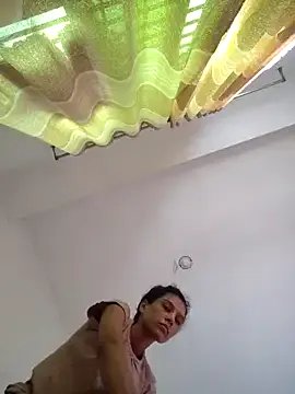 124pakhi on StripChat