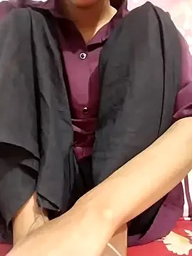 124pakhi on StripChat