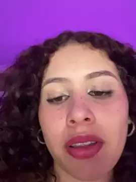 Offline 18_salo on StripChat