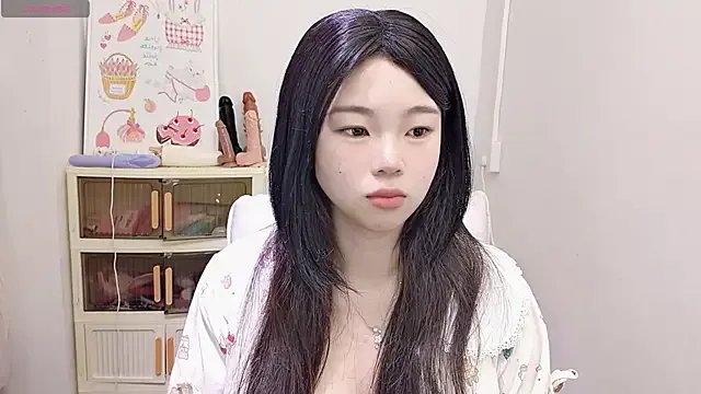 9aunatiis — Freechat on StripChat