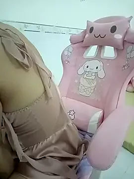 ___Erin___ on StripChat 