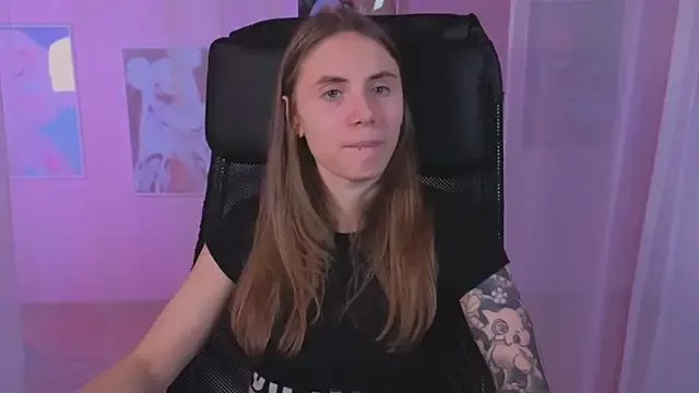 _AnnaStark_ on StripChat