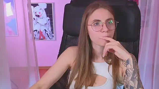 _AnnaStark_ on StripChat