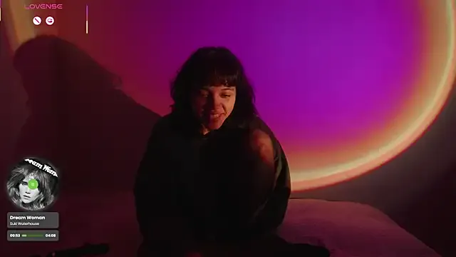 Freechat _curiouskitten_ on StripChat