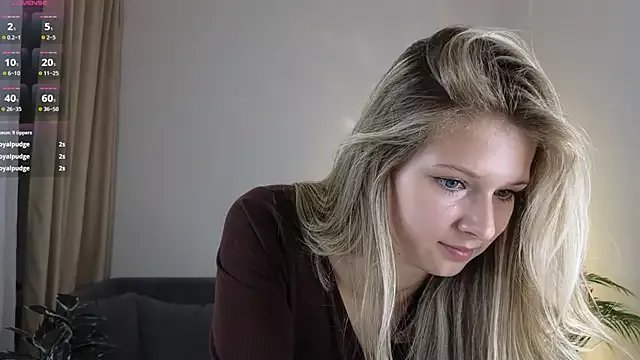 _Katie_Dierse on StripChat