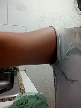 _Miaaleon on StripChat