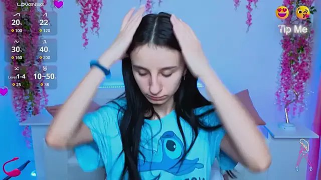 _Nika_Kik on StripChat