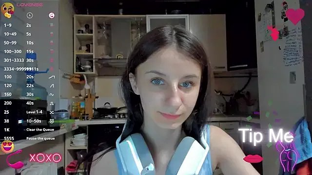 _Nika_Kik on StripChat