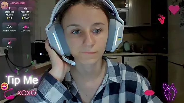 _Nika_Kik on StripChat