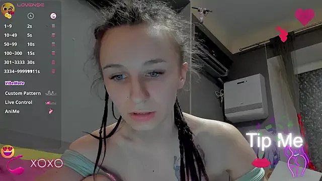 _Nika_Kik on StripChat