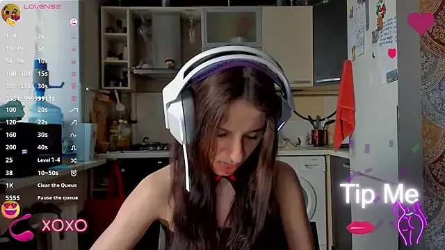 _Nika_Kik on StripChat