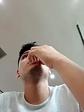 Freechat _Ottis_ on StripChat