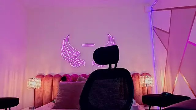 _scarletmoore on StripChat