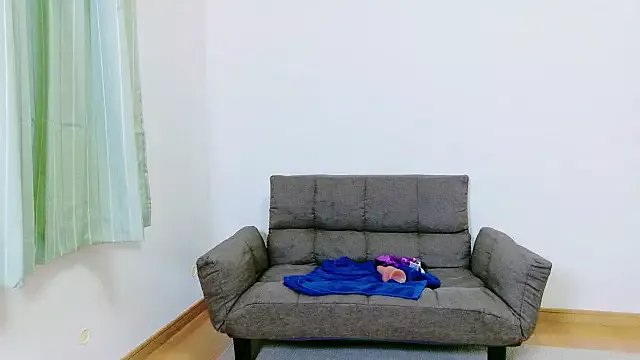 _Shuka_ on StripChat