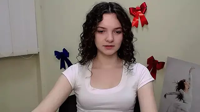 _SusieSu_ on StripChat