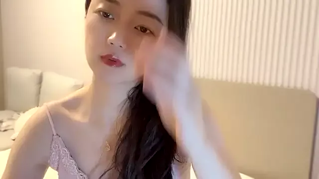 Offline A-xena on StripChat