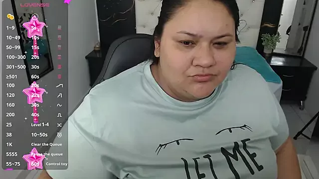 Aaliyah11 on StripChat 