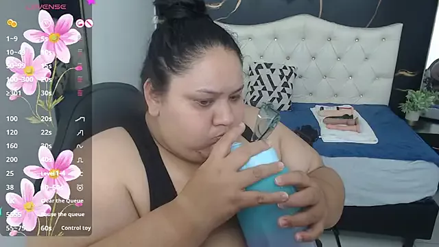 Aaliyah11 on StripChat 