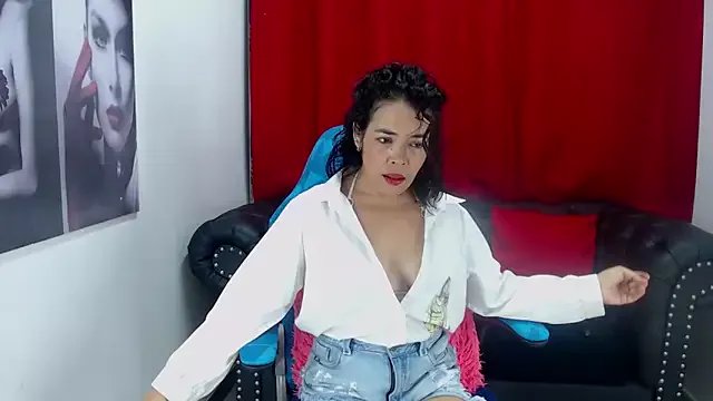 Abril_Beltran_ on StripChat